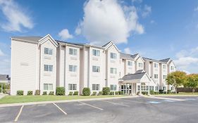 Microtel Inn By Wyndham Rogers